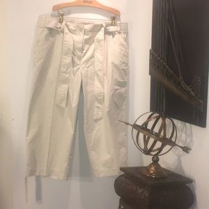 IZOD WOMAN’ CASUAL PANTS CAPRIS